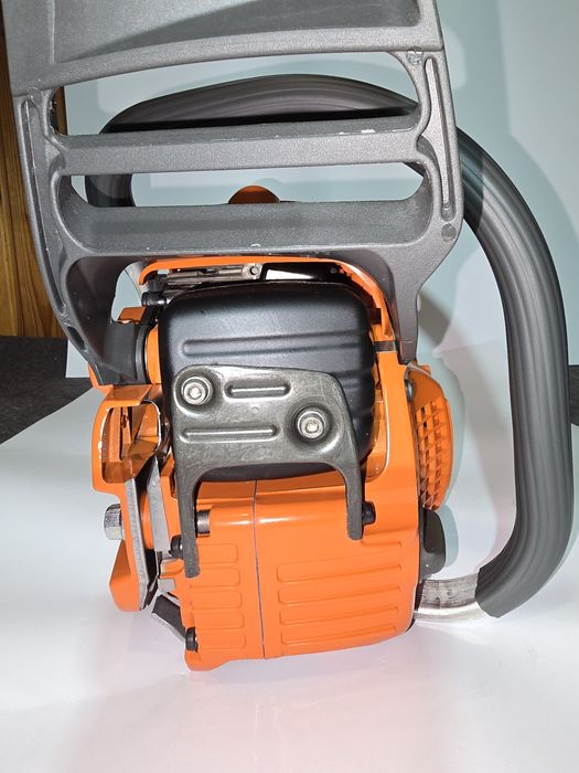 Акція!! Нова!! Бензопила - Husgvarna 353