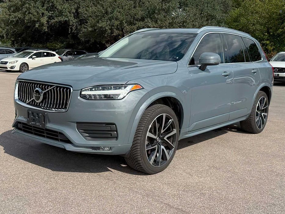 Volvo XC90 T6 Momentum      2020