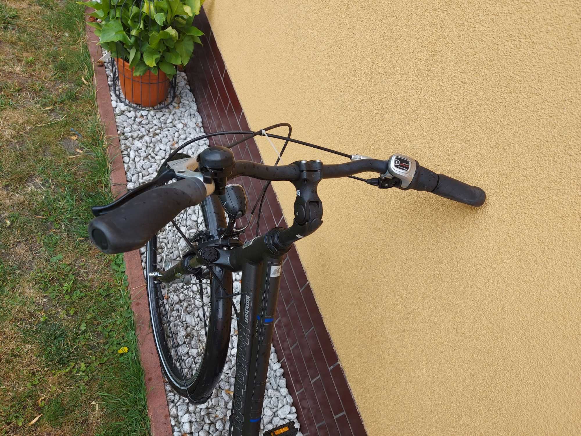 aluminiowy rower damski Kalkhoff Agattu Nexus 8 amortyzator dynamo