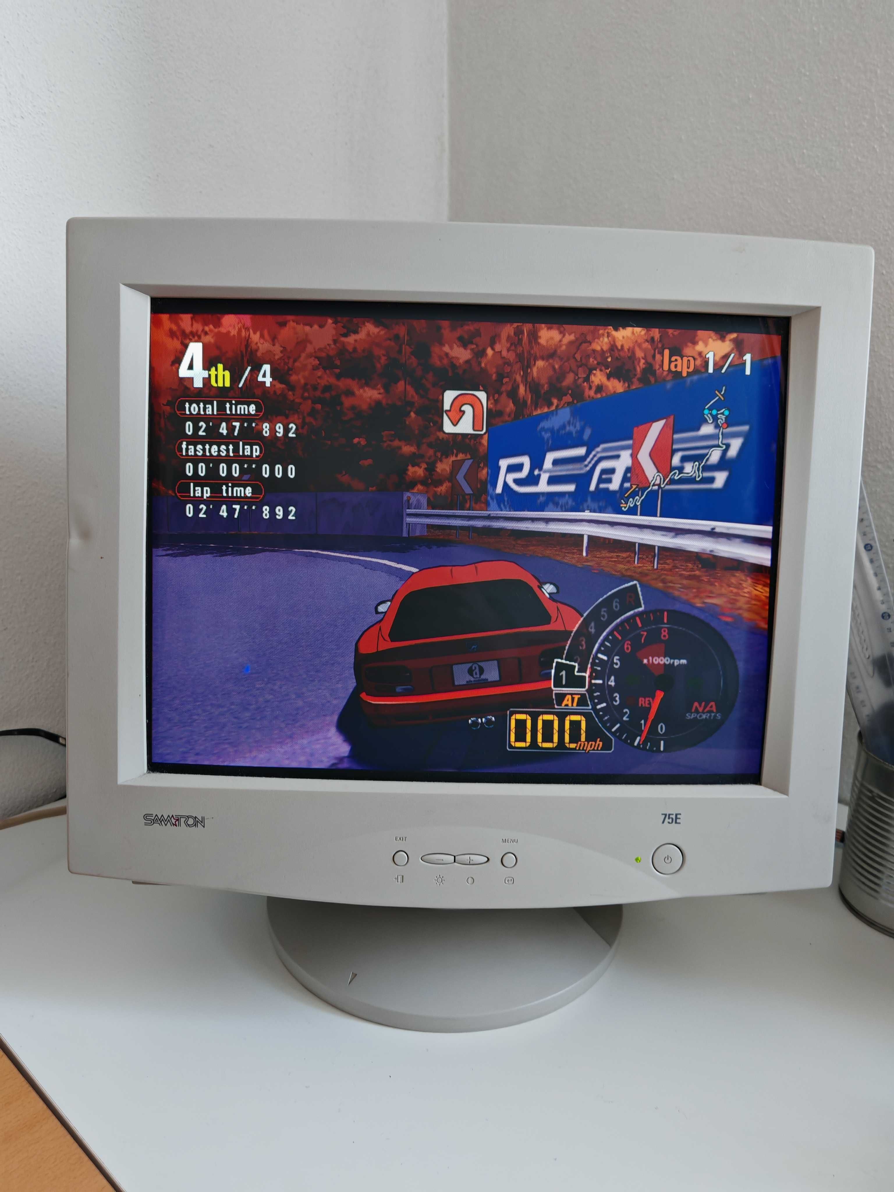 Samsung Samatron E75