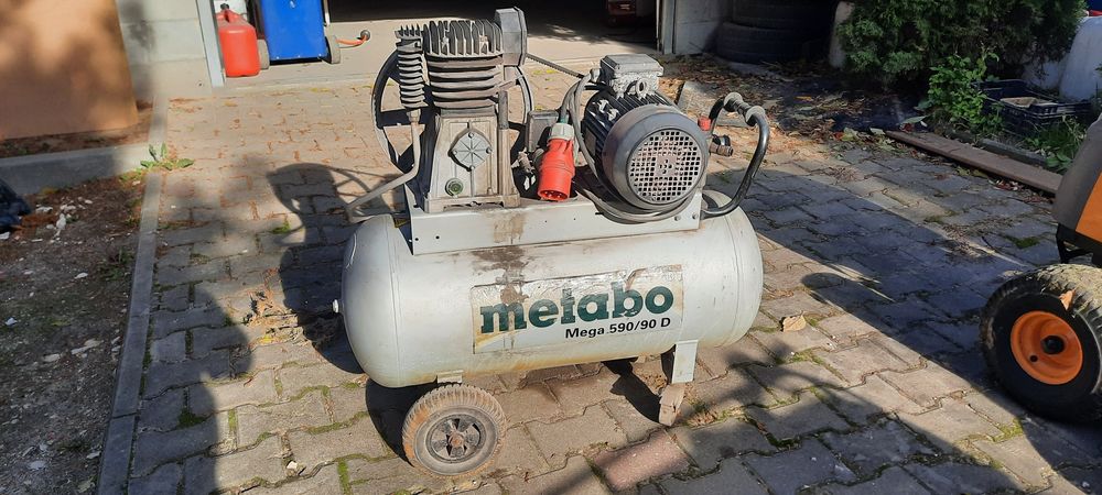 Sprężarka kompresor Metabo Mega 590/90D