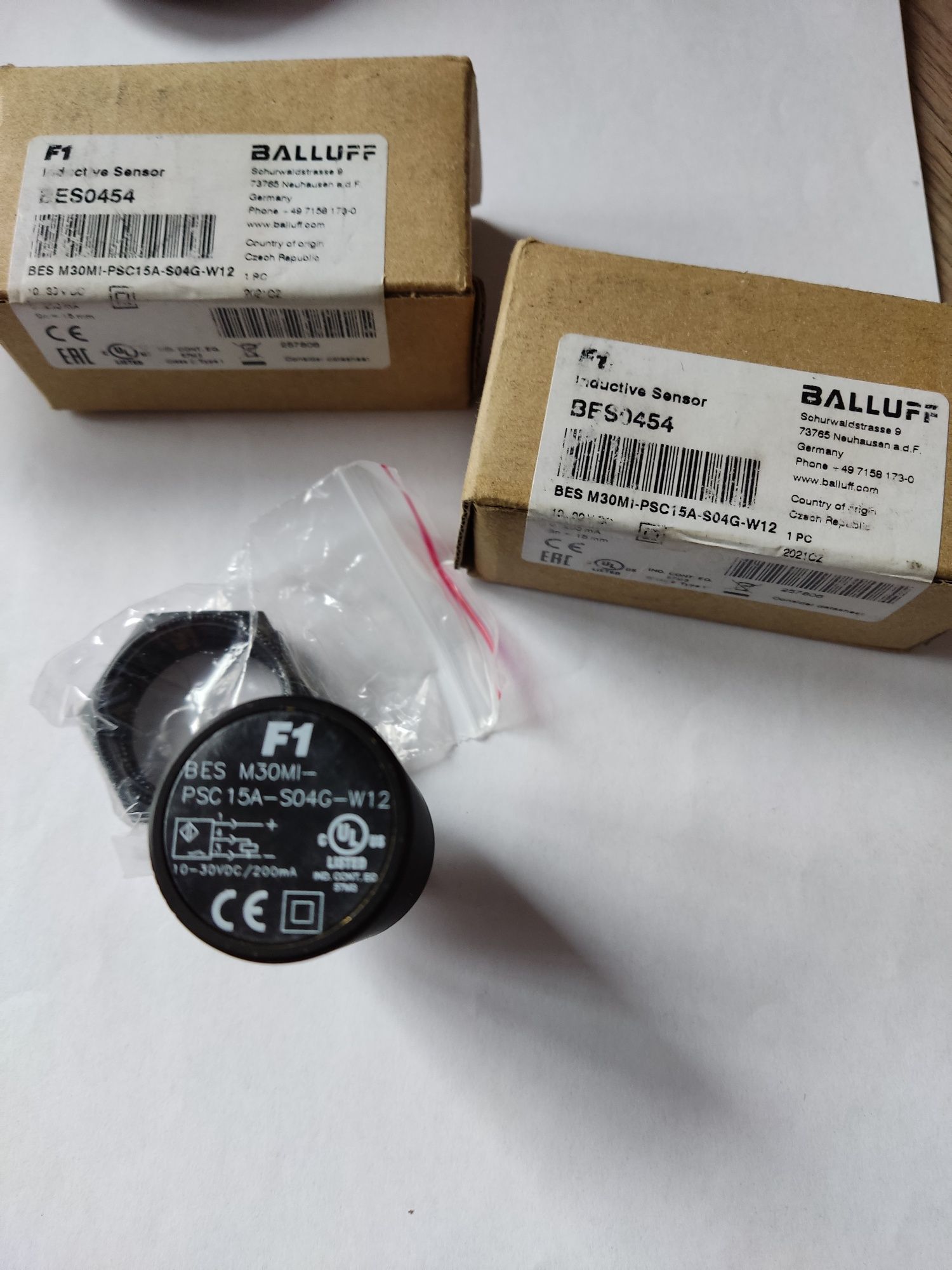 Balluff BES0454  BES M30MI-PSC15A-S04G-W12 .