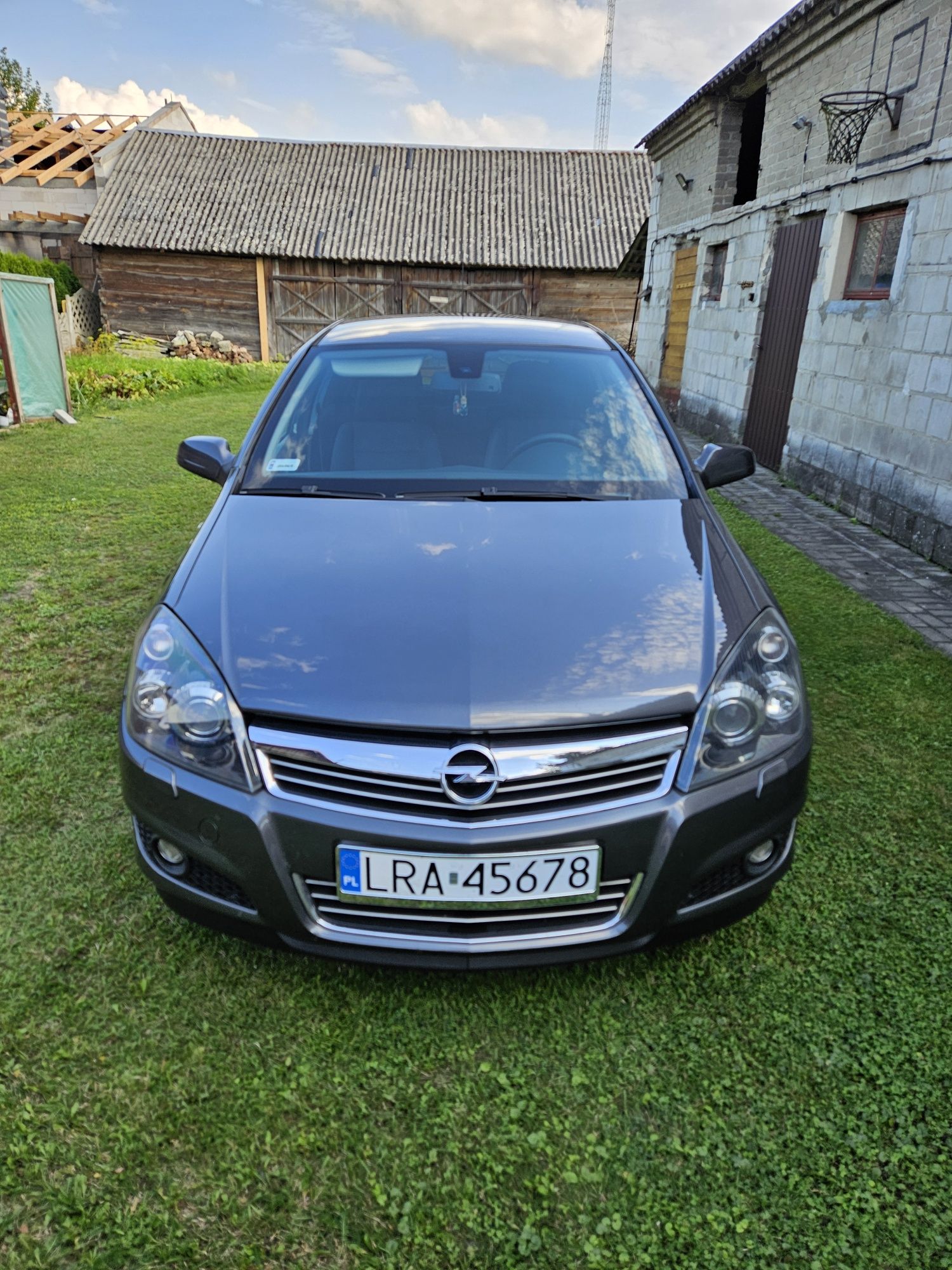 Opel Astra H 1.7 cdti 110 km