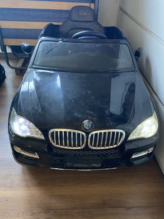 Samochod dla dzieci Bmw x6