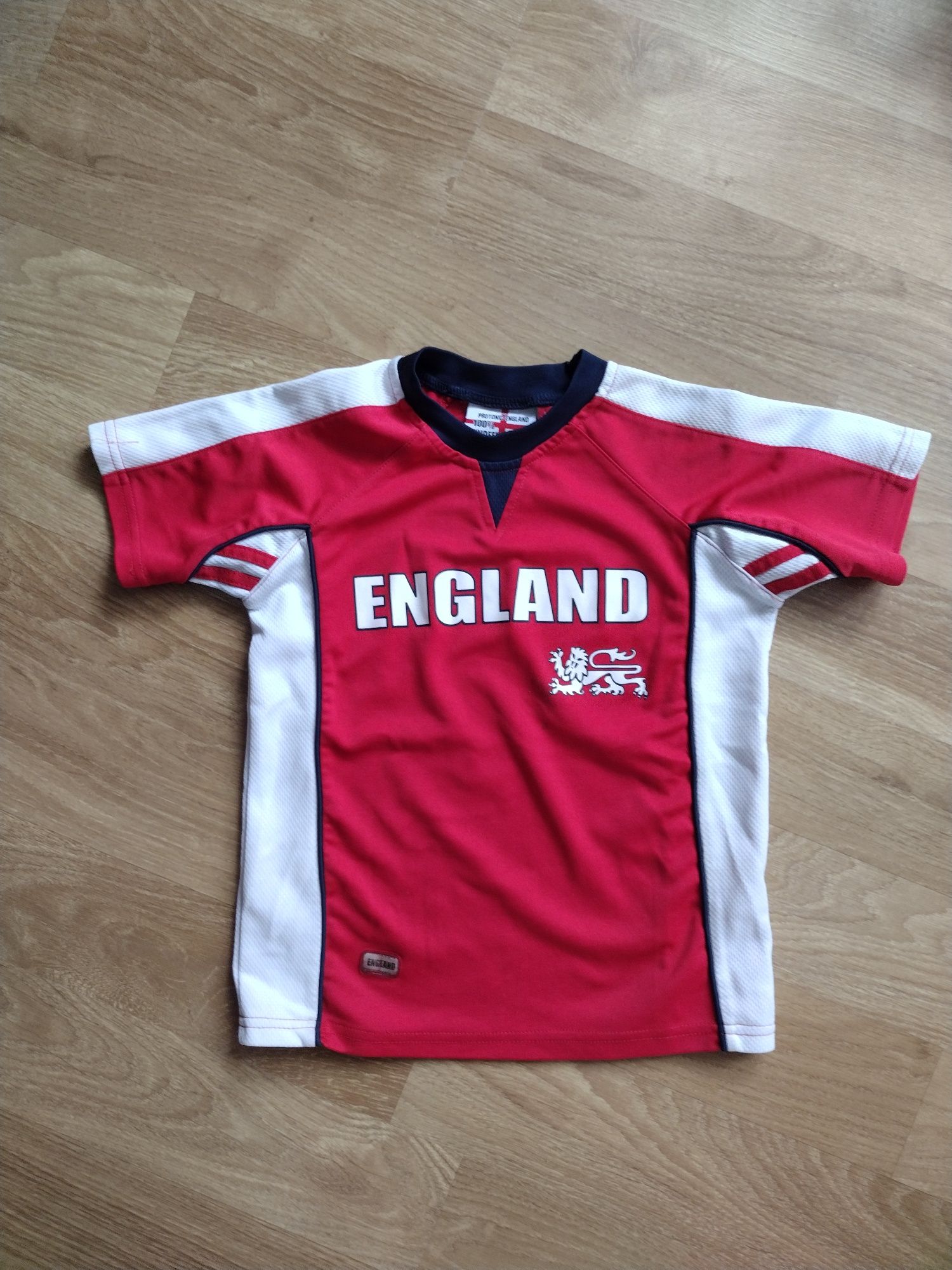 T-shirt rozmiar 5-6 lat