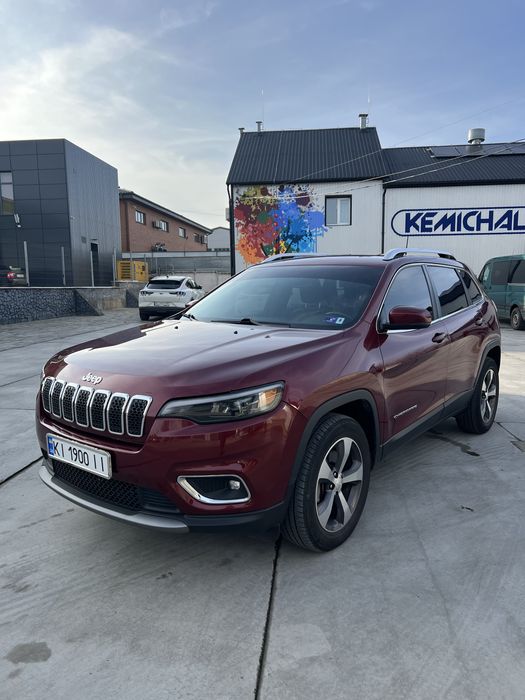 Jeep Cherokee 2019 3,2 Газ/бенз