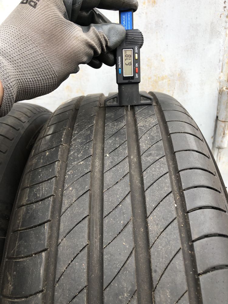 Шини літо 215/65 R17 99V Michelin Primacy 4