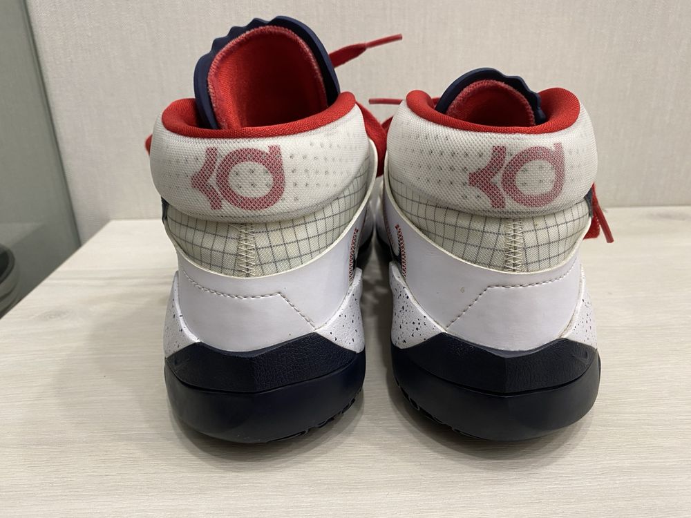 Кроссовки Kevin Durant KD13 оригинал EUR46