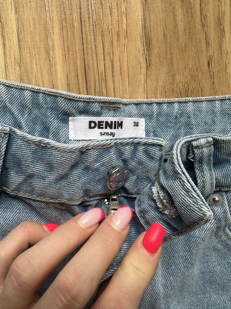 Jasne jeansowe szorty spodenki denim 38