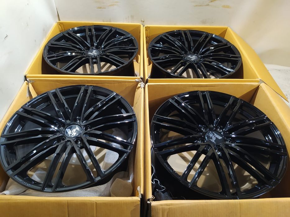 Felgi alumniowe 5x130 10.5 9.5 21" et67 porsche 911