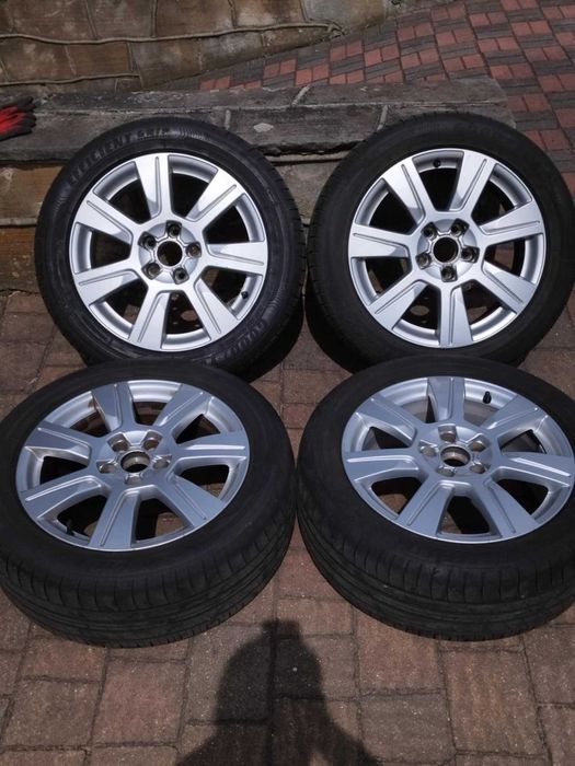 Alufelgi 5x12 z Audi A6 z oponami.