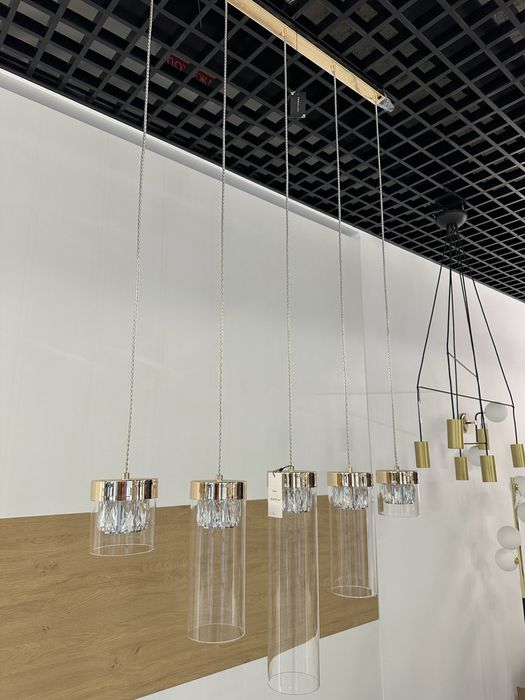 Люстра з елементами кришталю