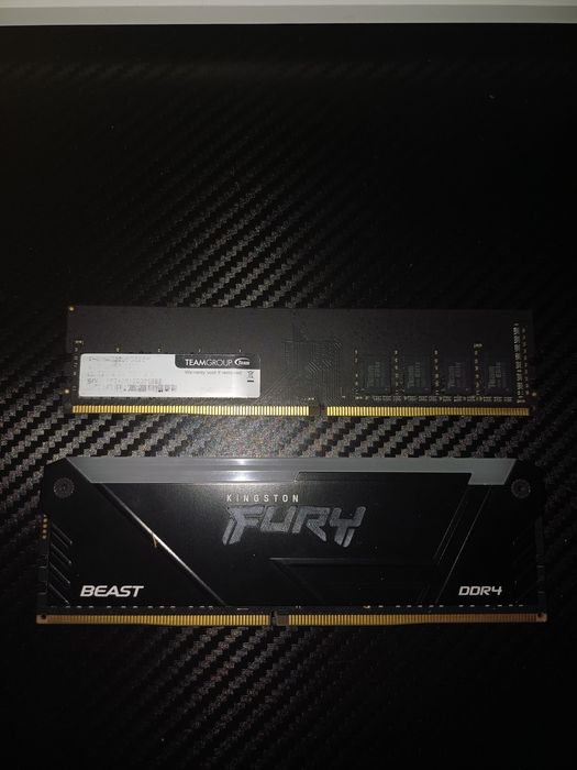 Pentes 2x8 gb ram ddr4 pouco usados