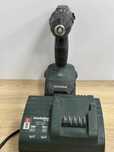 ZESTAW: Wkrętarka Metabo D-72622 + akumulator 18 V Li‑P 2,0 Ah + ład