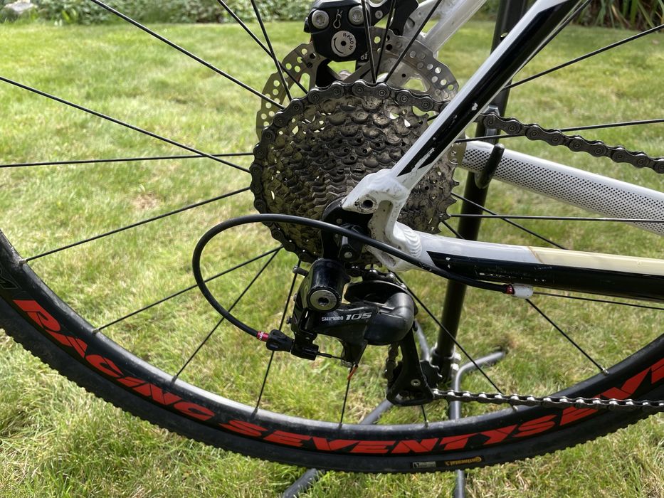 Cube Cross Race rozmiar 56