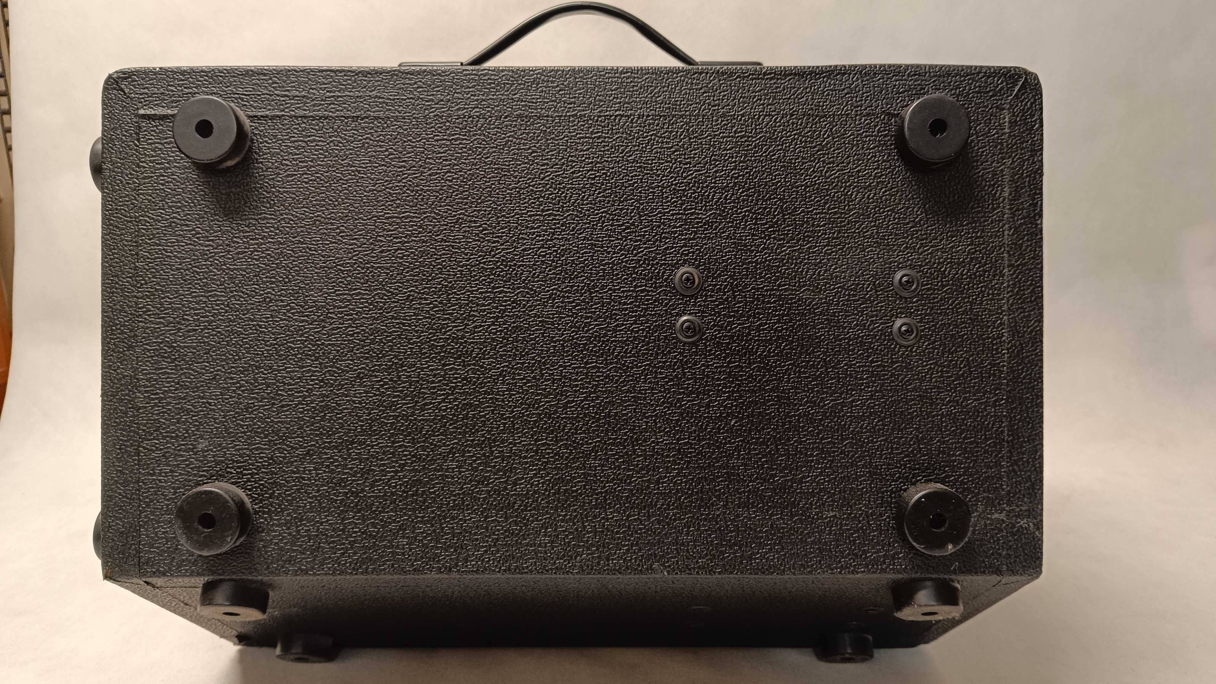 Kustom KSC 12MP monitor sceniczny odsłuchowy