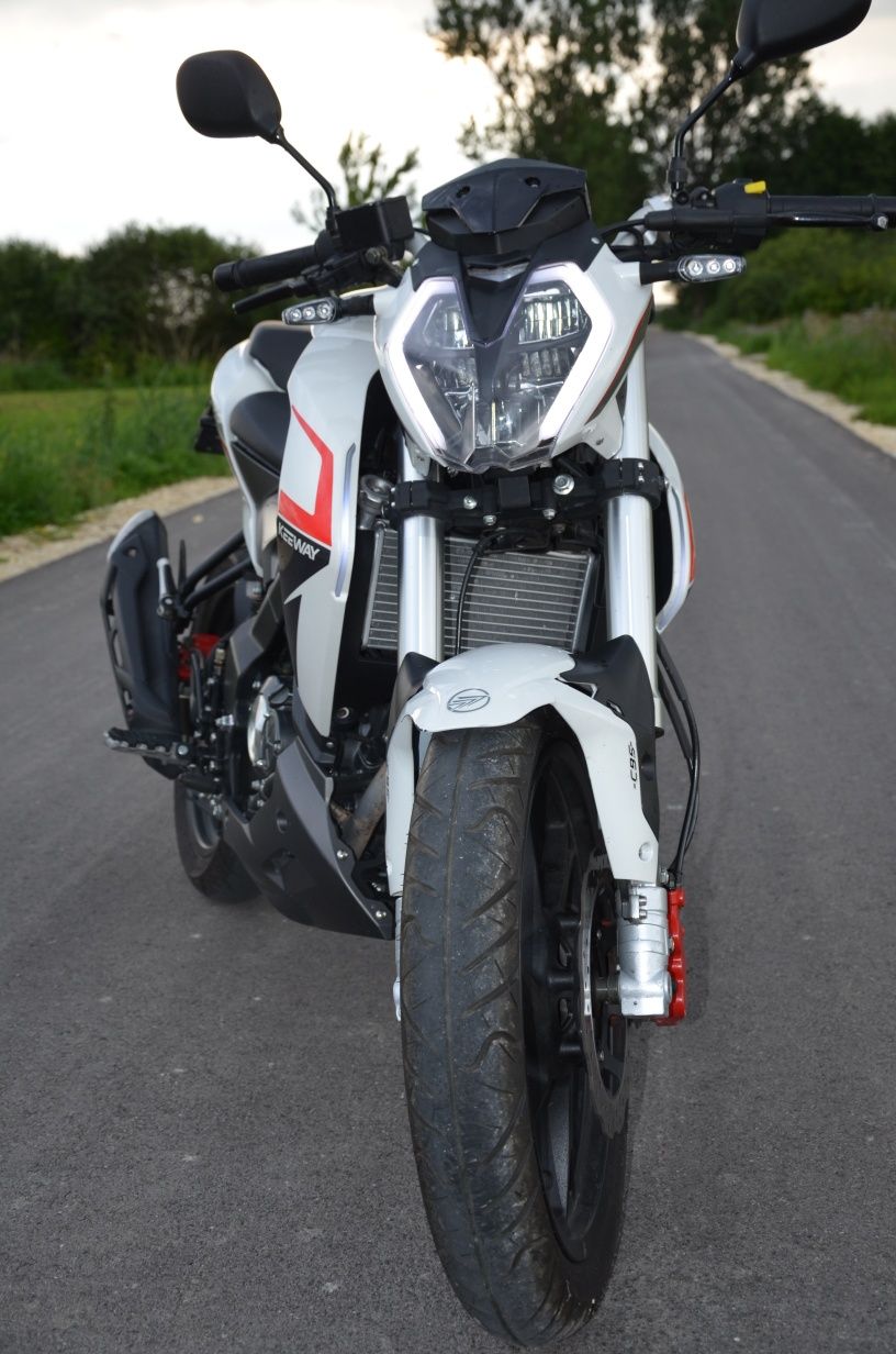 Keeway RKF 125. .