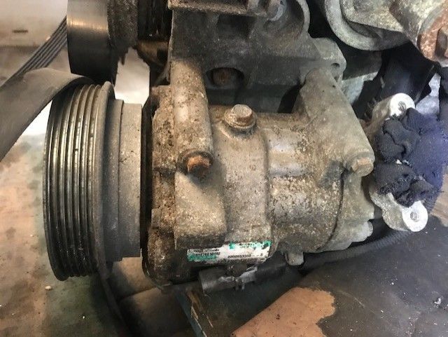 Compressor de AC Mercedes Citan Renault Kangoo 1.5 dci Ref: --B