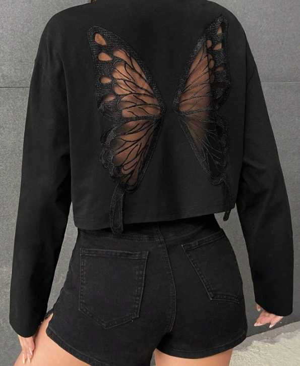 Krótka bluza z haftem motyla na plecach oversize XS