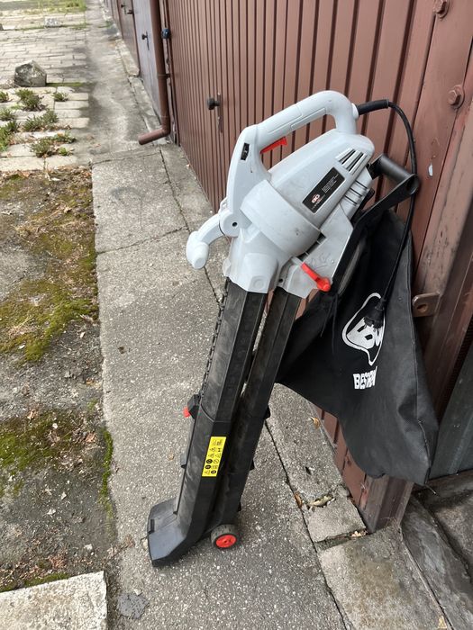 Sprzedam dmuchawe do lisci