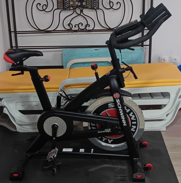 Bicicleta Schwinn IC7