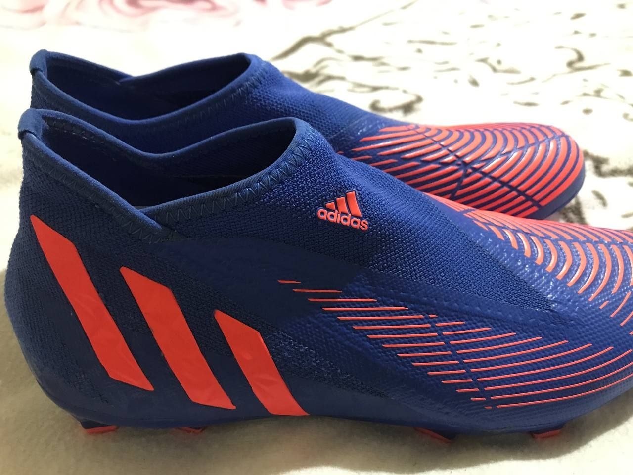 Продам бутси adidas predator!