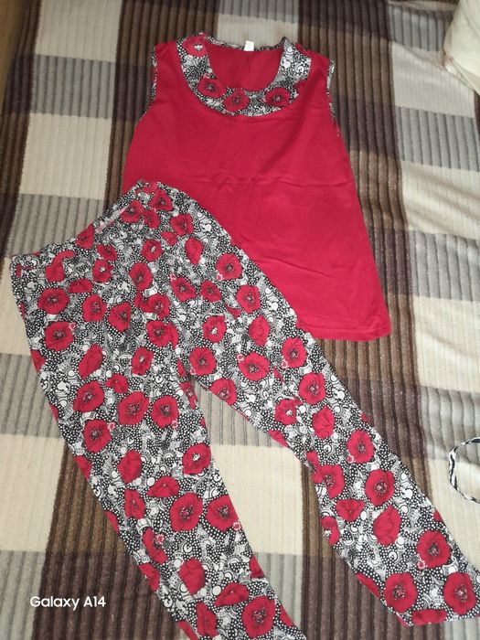 Продам на 50-52 розмір!