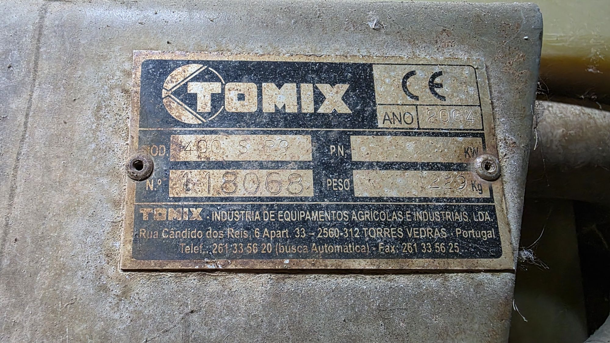 Pulverizador/atomizador tomix 400 litros com turbina