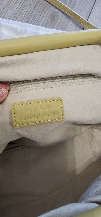 Torebka oryginalna Pinko bananowa mini chain żółta skóra skórzana nowa