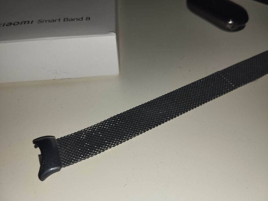 Xiaomi smart band 8 z bransoleta ze stali nierdzewnej