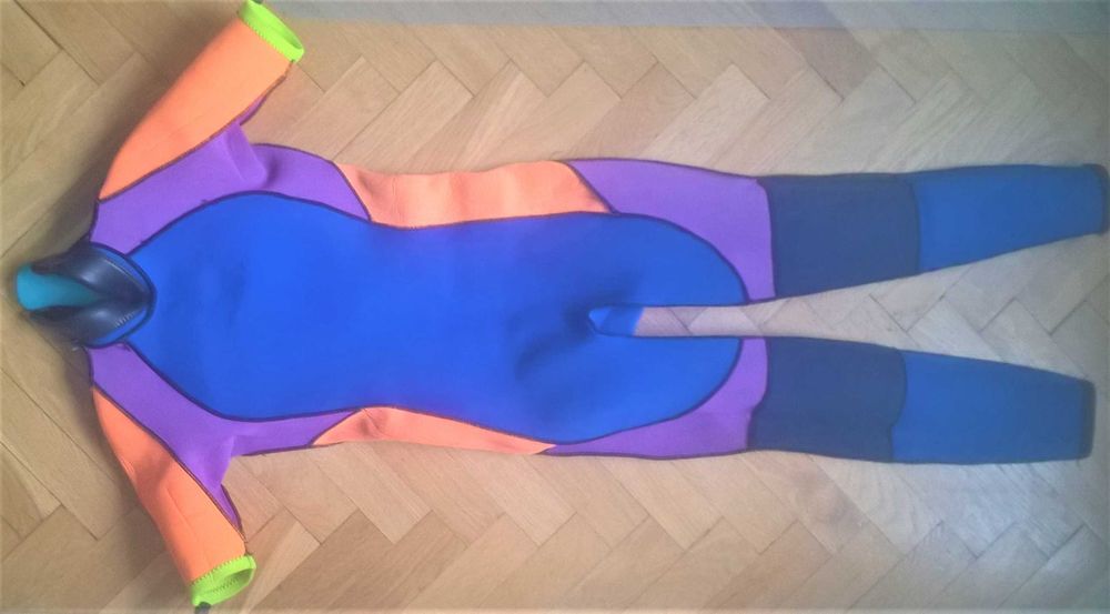 Pianka do sportów wodnych SOLA 3mm 160-165cm wzrostu