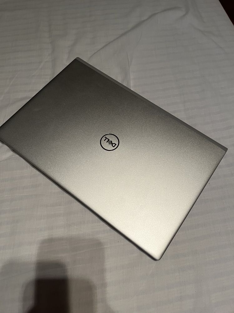 Laptop DELL Inspiron