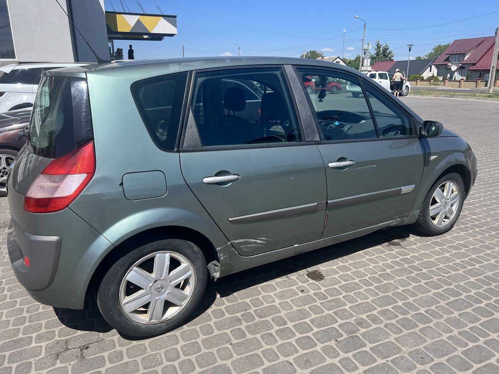 Renault Scenic, 2004