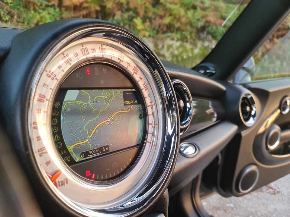 Vendo Mini Cooper S R56 LCI 2011 – Motor N18 – Preto Ful Extras