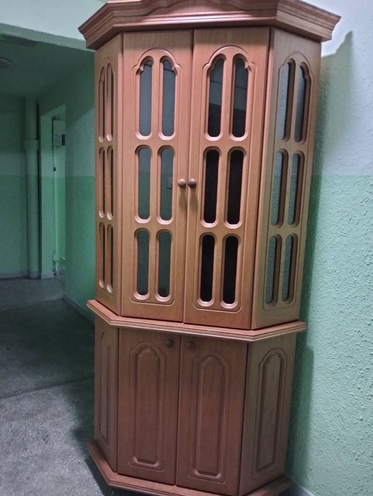 Witryna dębowa oszklona
