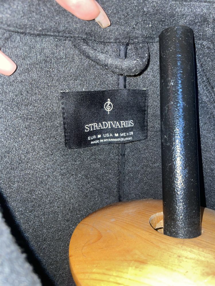 Пальто Stradivarius