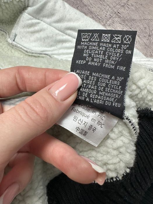 Куртка Schott розмір L на флісі , ідеальний стан