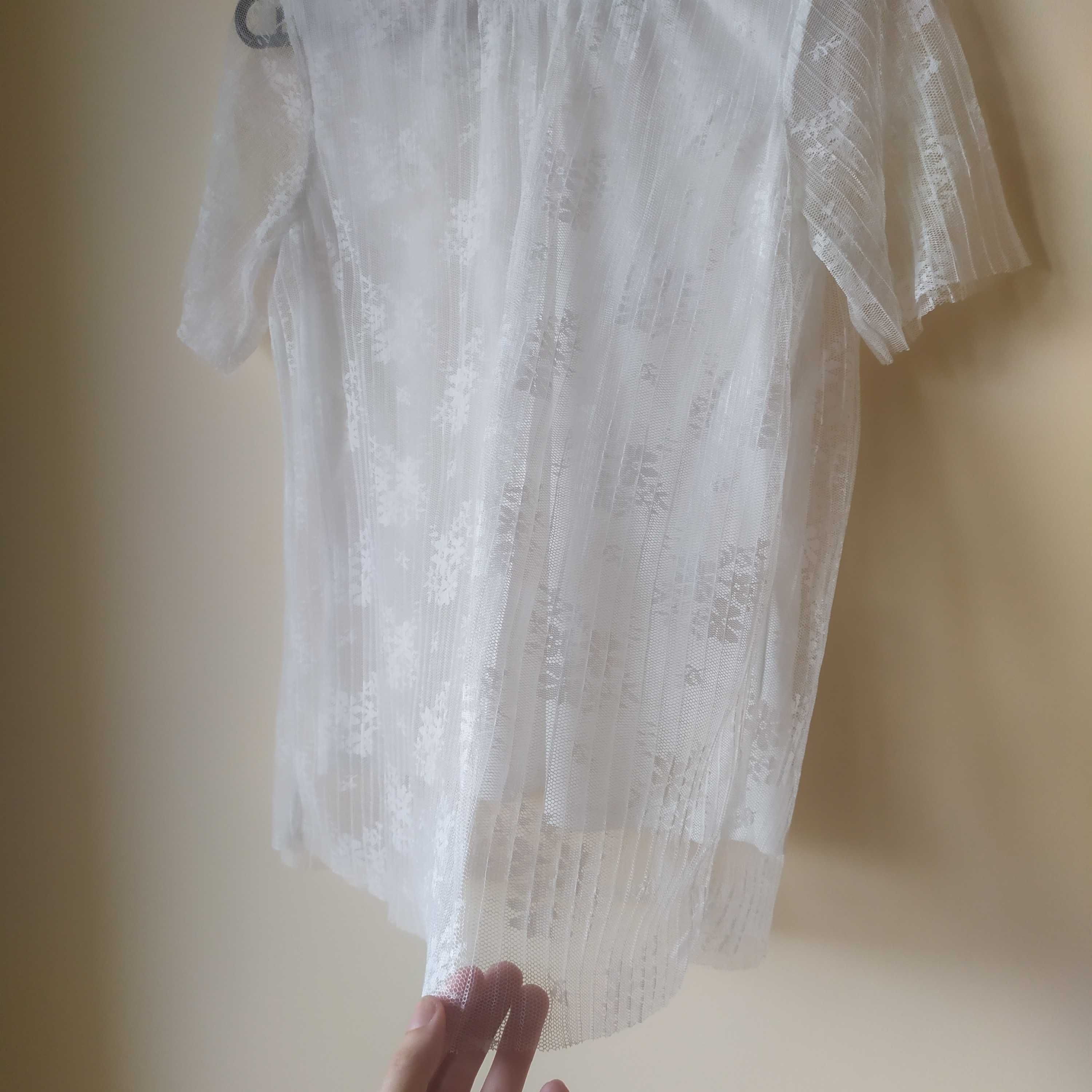 Biała koronkowa bluzka z krótkim rękawem, RESERVED, rozmiar M
