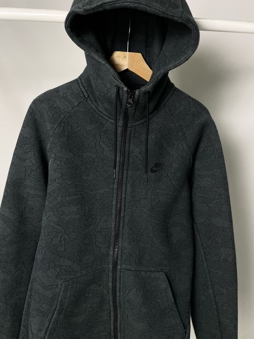 Nike tech fleece розмір L ОРИГІНАЛЬНЕ худі