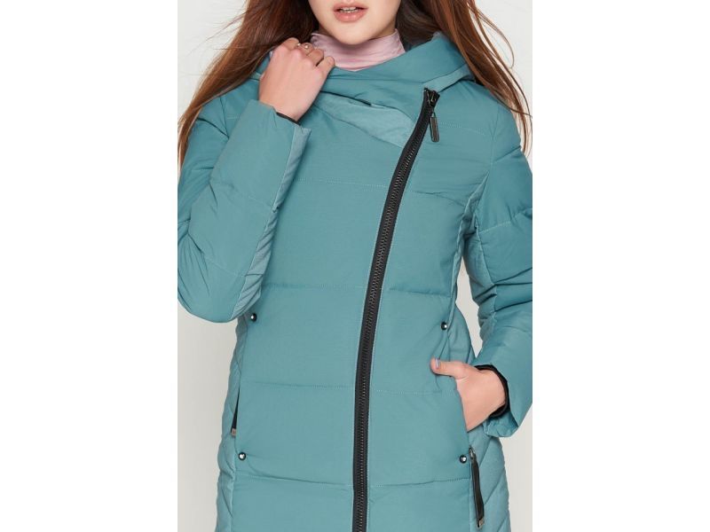 Куртка- пуховик очень теплая