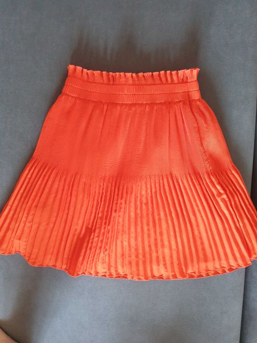 Яскрава спідниця з плісеруванням H&M