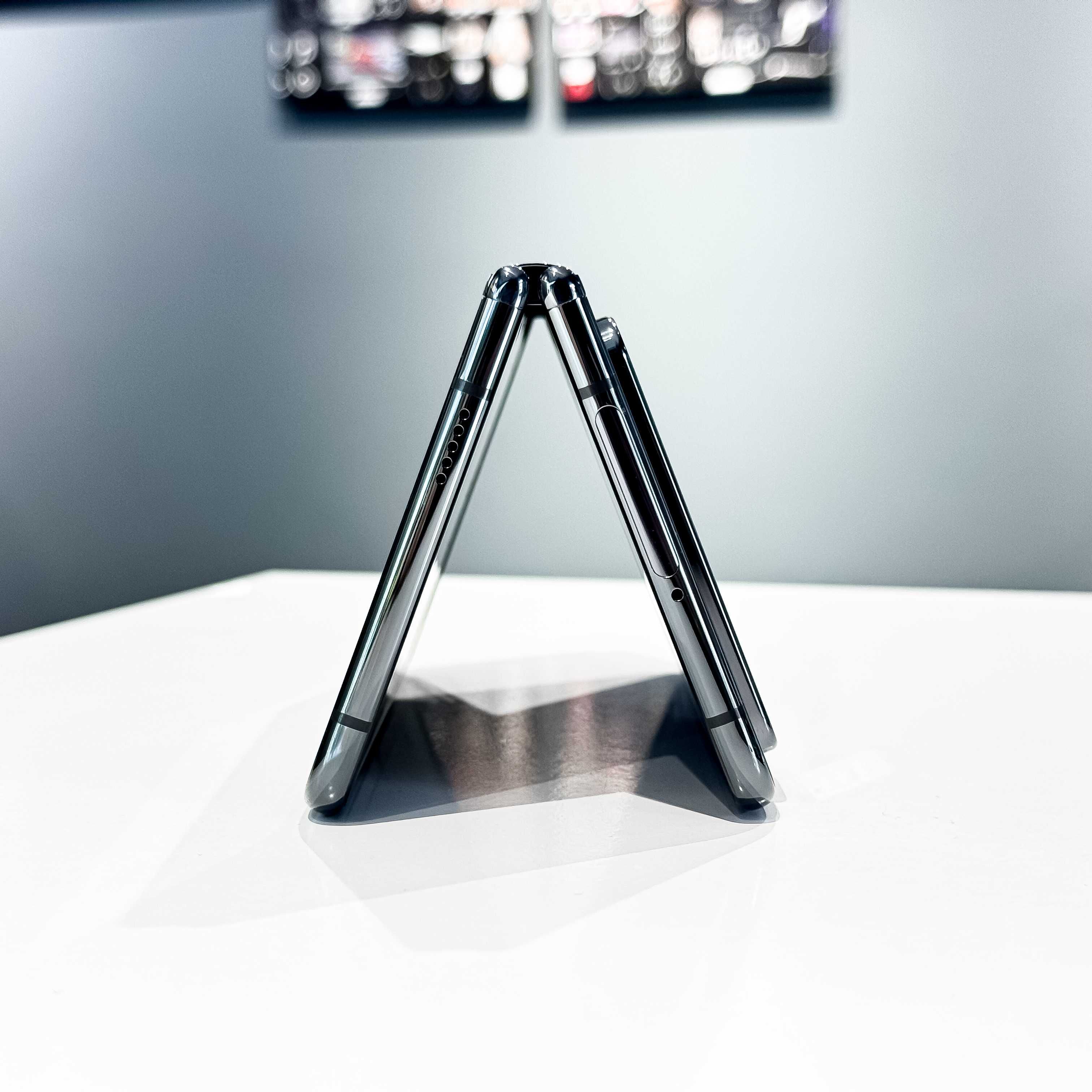 Google Pixel Fold 12/256Gb Obsidian б\у Гарантія / Розстрочка