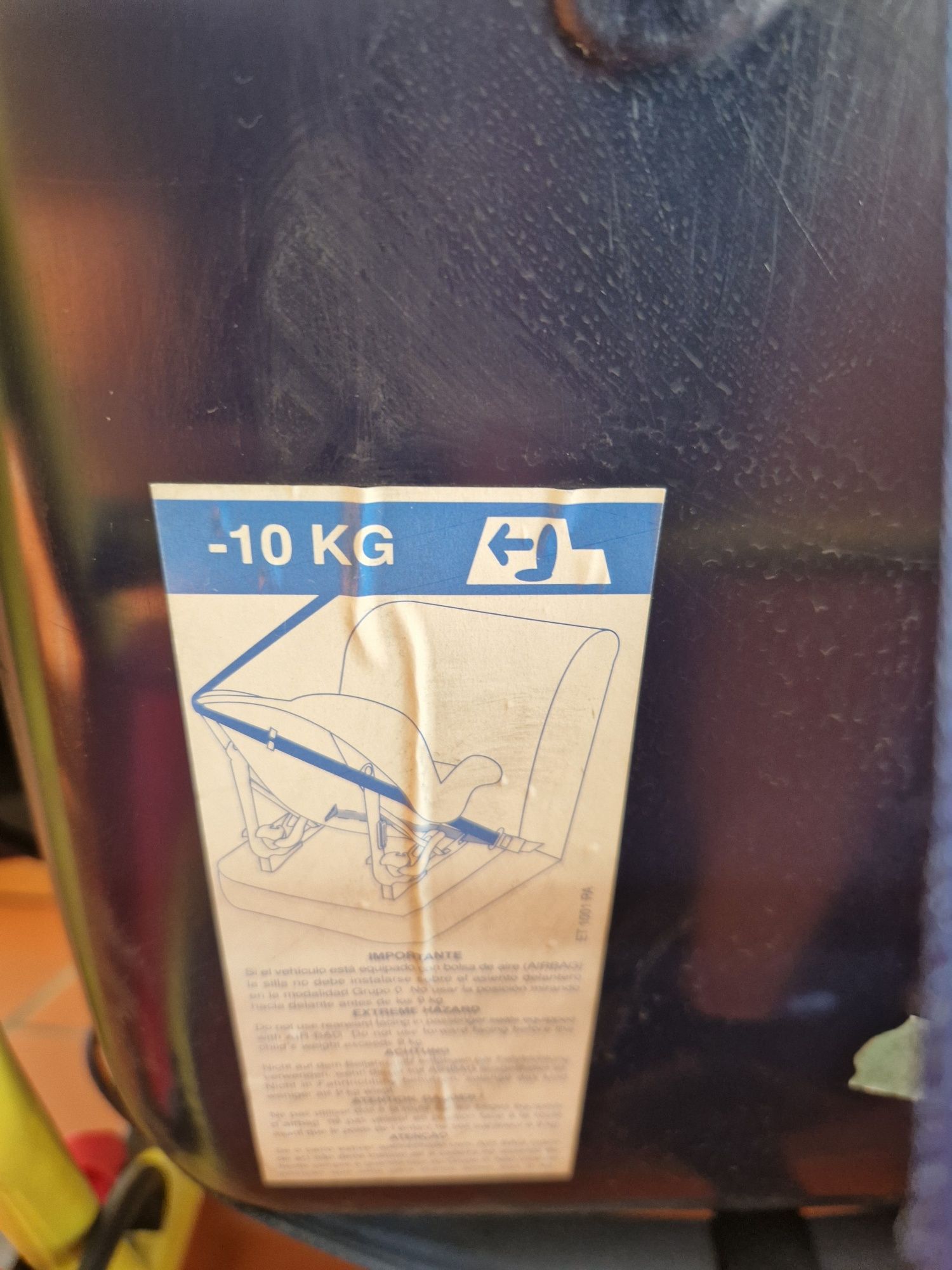 Cadeira auto Prénatal para crianças até 10 kg.