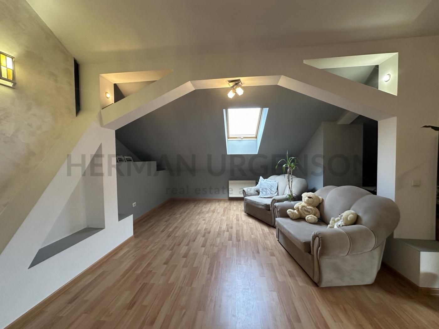 Продаж 4к квартири 200 м.кв / вул. Климпуша, Боздош