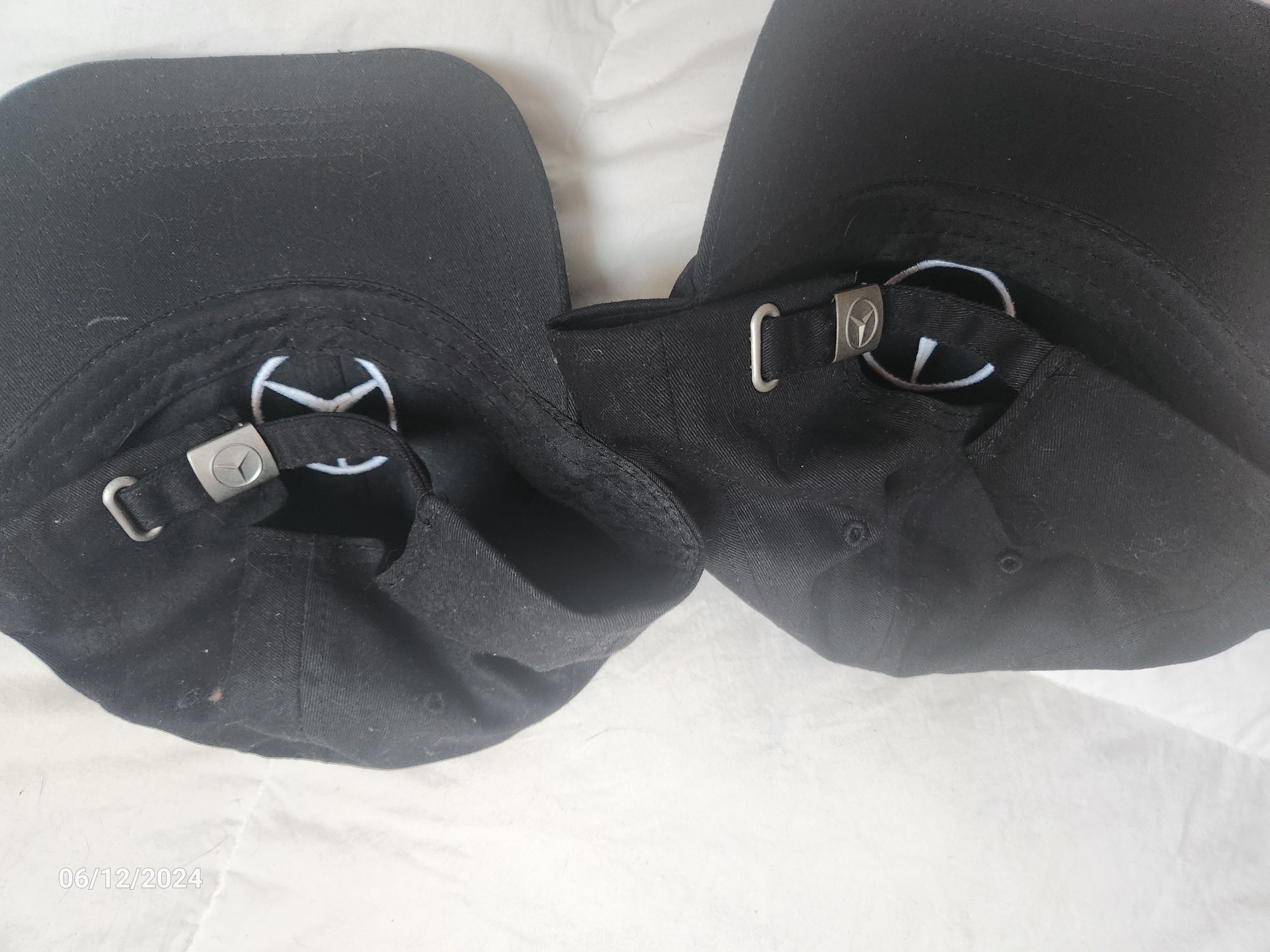 Bone mercedes preto