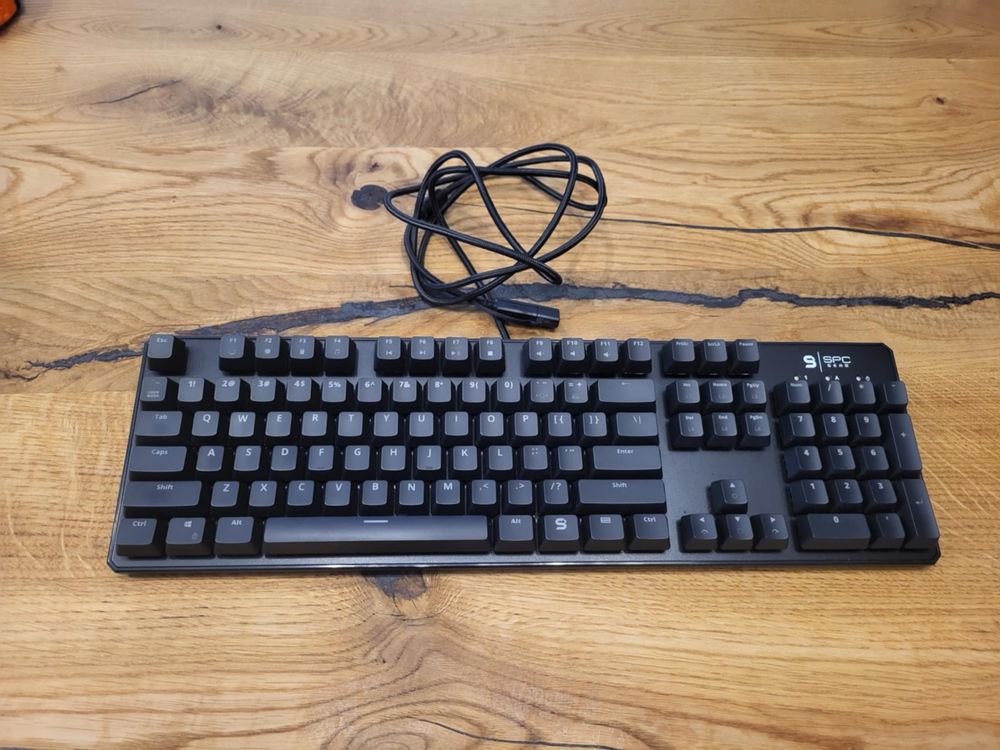 Klawiatura gamingowa SPC Gear GK540 Magna Kailh Blue RGB- stan idealny