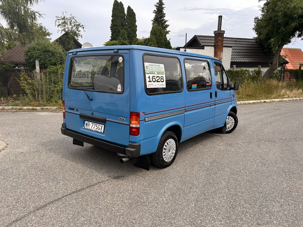 Ford Transit 9 osobowy TVP Lublin