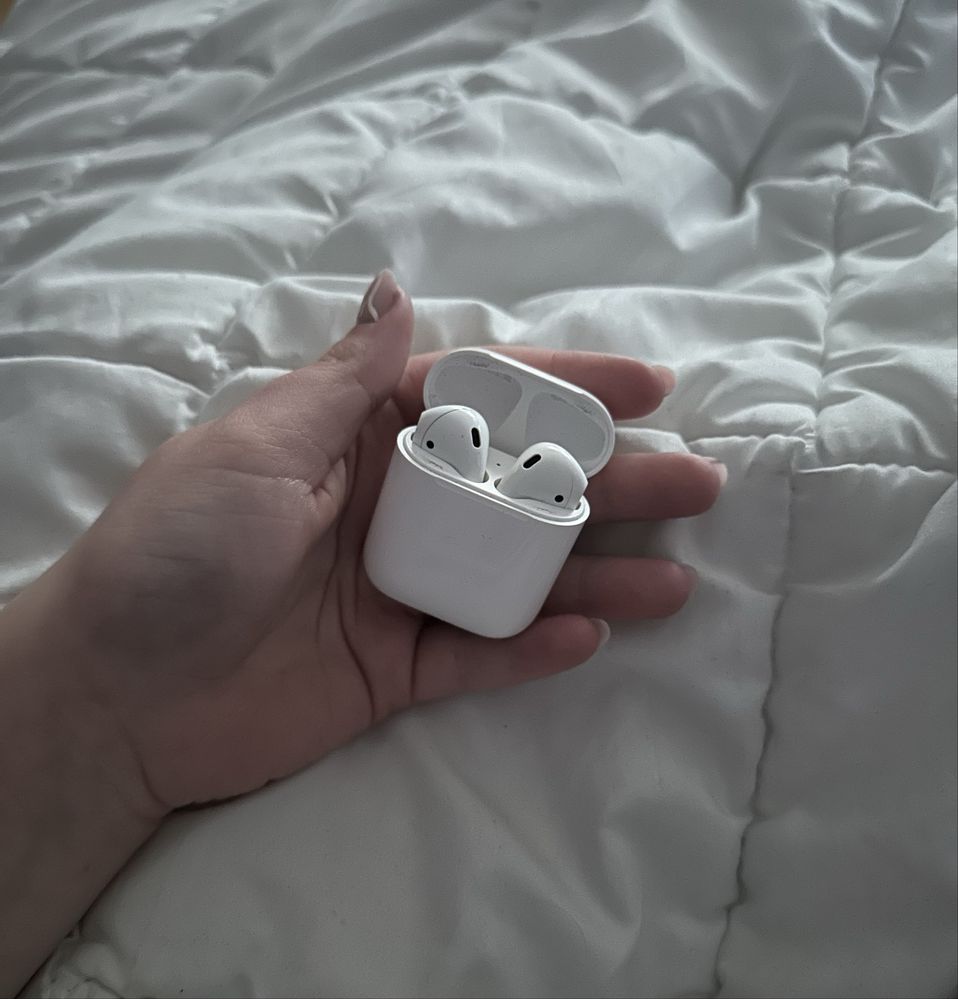 Apple airpods 2 gen