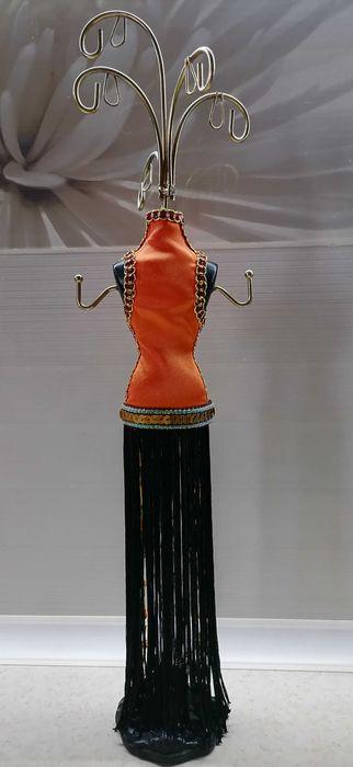 Підставка для біжутерії, статуетка, подставка для украшений, статуэтка