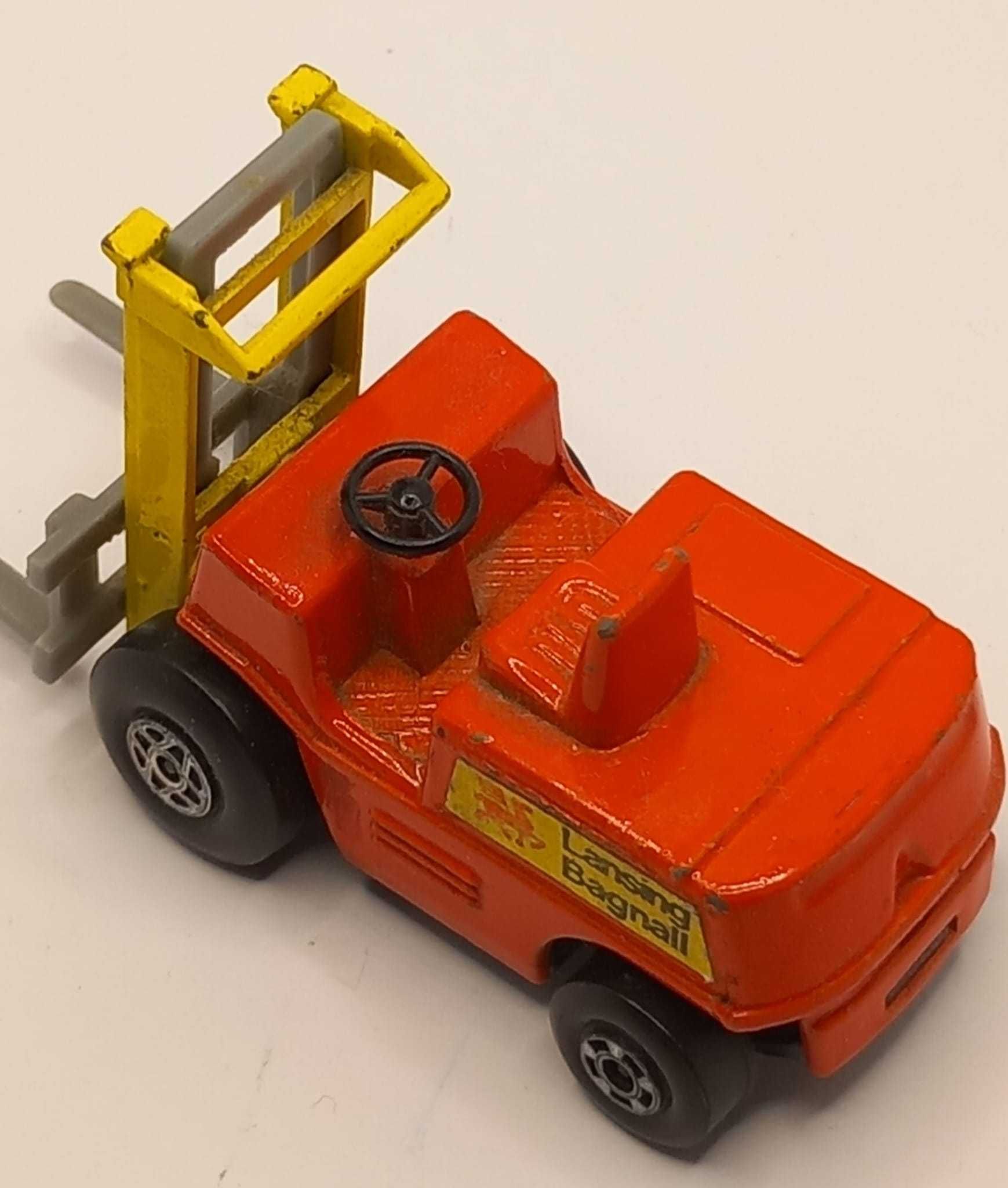 Matchbox fork lift truck nº15